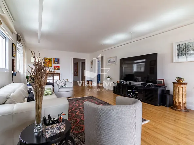 Apartamento com 330m² 5 quartos e 4 banheiros, à venda, no bairro Higienópolis em São Paulo