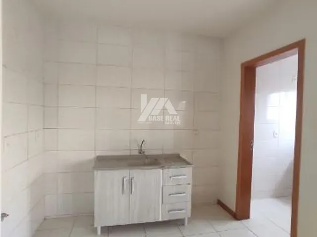 Apartamento com 93m² 2 quartos e 1 banheiro, à venda, no bairro Centro em Ponta Grossa