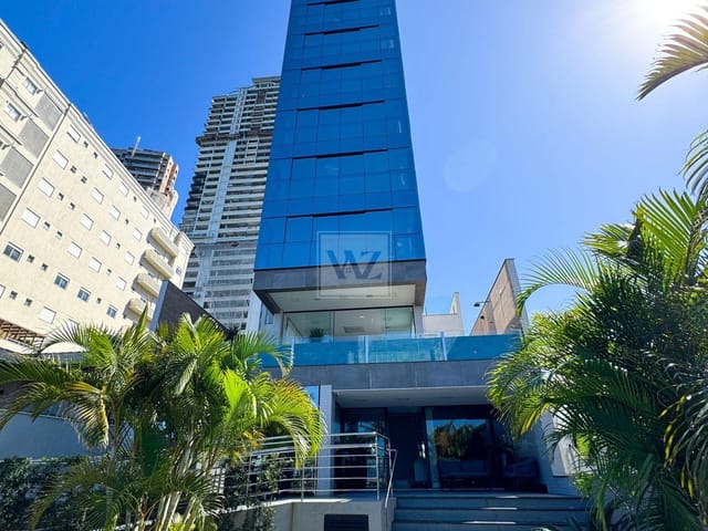 Apartamento 4 quartos e 5 banheiros, à venda, no bairro Meia Praia em Itapema