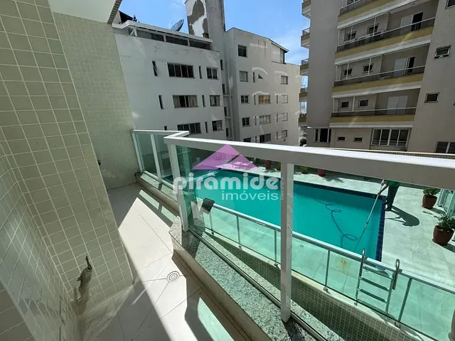 Apartamento com 150m² 3 quartos e 2 banheiros, à venda, no bairro Centro em Caraguatatuba