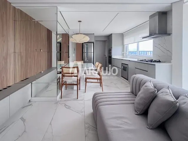 Apartamento 3 quartos e 2 banheiros, à venda, no bairro Ressacada em Itajaí