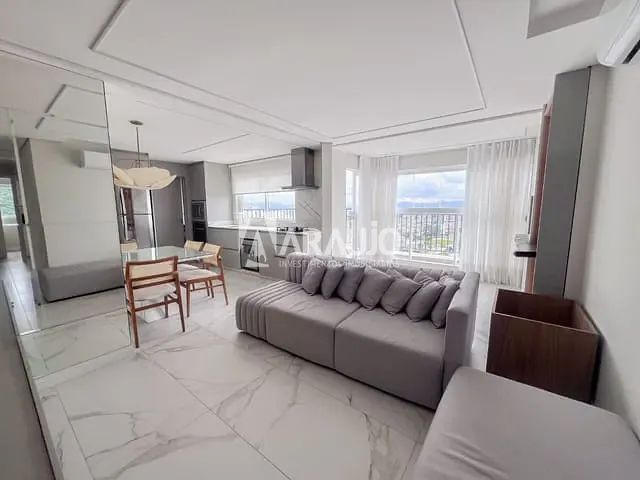 Apartamento 3 quartos e 2 banheiros, à venda, no bairro Ressacada em Itajaí