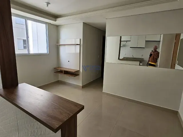 Apartamento 2 quartos e 1 banheiro, para alugar, no bairro Jardim das Indústrias em São José dos Campos