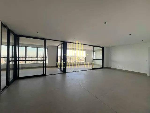 Apartamento com 239m² 4 quartos e 6 banheiros, para alugar, no bairro Goiabeiras em Cuiabá