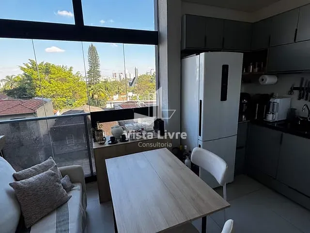 Apartamento com 30m² 1 quarto e 1 banheiro, à venda, no bairro Pinheiros em São Paulo
