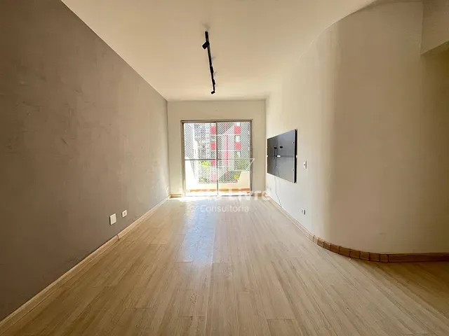 Apartamento com 76m² 2 quartos e 1 banheiro, à venda, no bairro Vila Olímpia em São Paulo