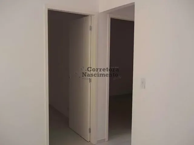 Apartamento 2 quartos e 1 banheiro, à venda, no bairro Jardim Maria Amelia em Jacareí