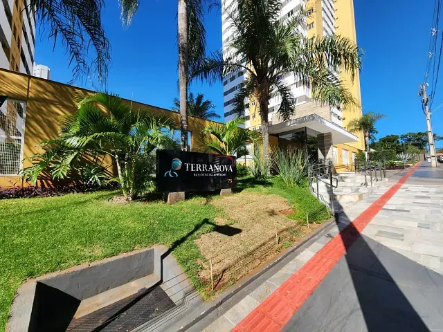 Apartamento com 90m² 3 quartos e 2 banheiros, à venda, no bairro Maringá em Londrina