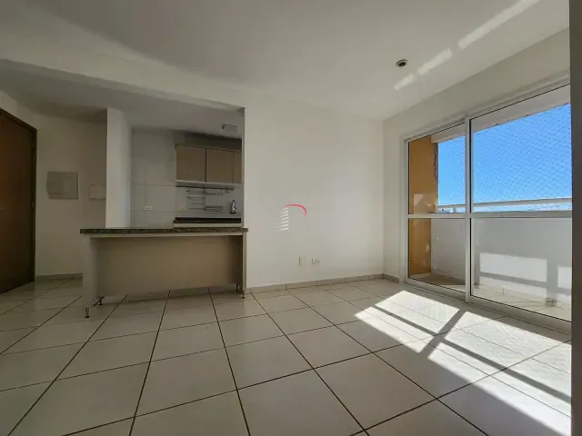 Apartamento com 90m² 3 quartos e 2 banheiros, à venda, no bairro Maringá em Londrina