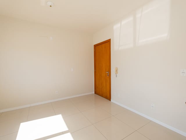 Apartamento 1 quarto e 1 banheiro, à venda ou para alugar, no bairro Centro em Pelotas