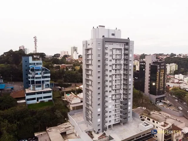 Apartamento 2 quartos e 1 banheiro, à venda, no bairro Centro em Caxias do Sul