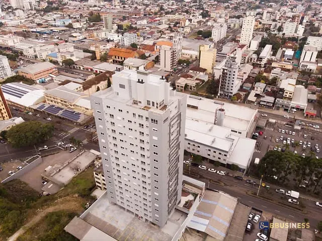 Apartamento 2 quartos e 1 banheiro, à venda, no bairro Centro em Caxias do Sul