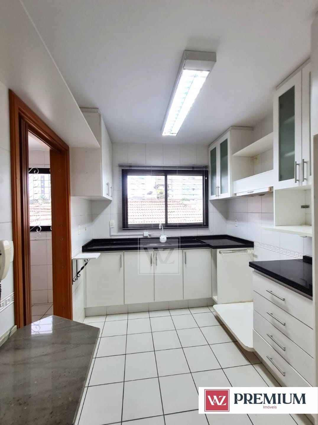 Apartamento à venda com 3 quartos, 150m² - Foto 14