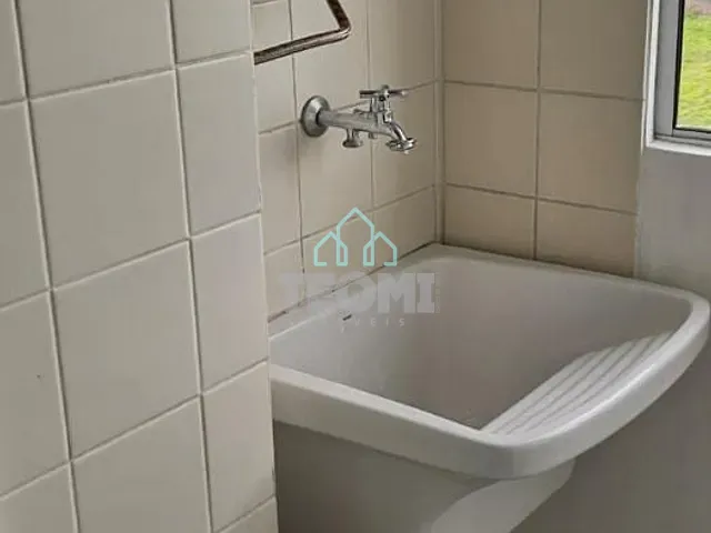 Apartamento 2 quartos e 2 banheiros, à venda, no bairro Parque Santo Antônio em Taubaté