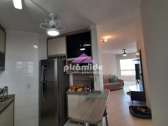 Apartamento com 2500m² 4 quartos e 1 banheiro, à venda, no bairro Indaiá em Caraguatatuba