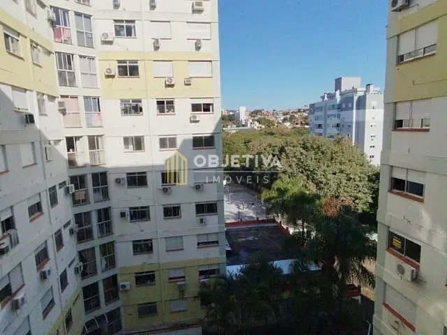 Apartamento com 45m² 1 quarto e 1 banheiro, à venda, no bairro Camaquã em Porto Alegre