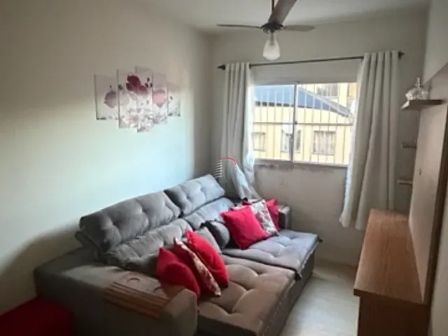 Apartamento com 65m² 2 quartos e 2 banheiros, à venda ou para alugar, no bairro Vale dos Tucanos em Londrina