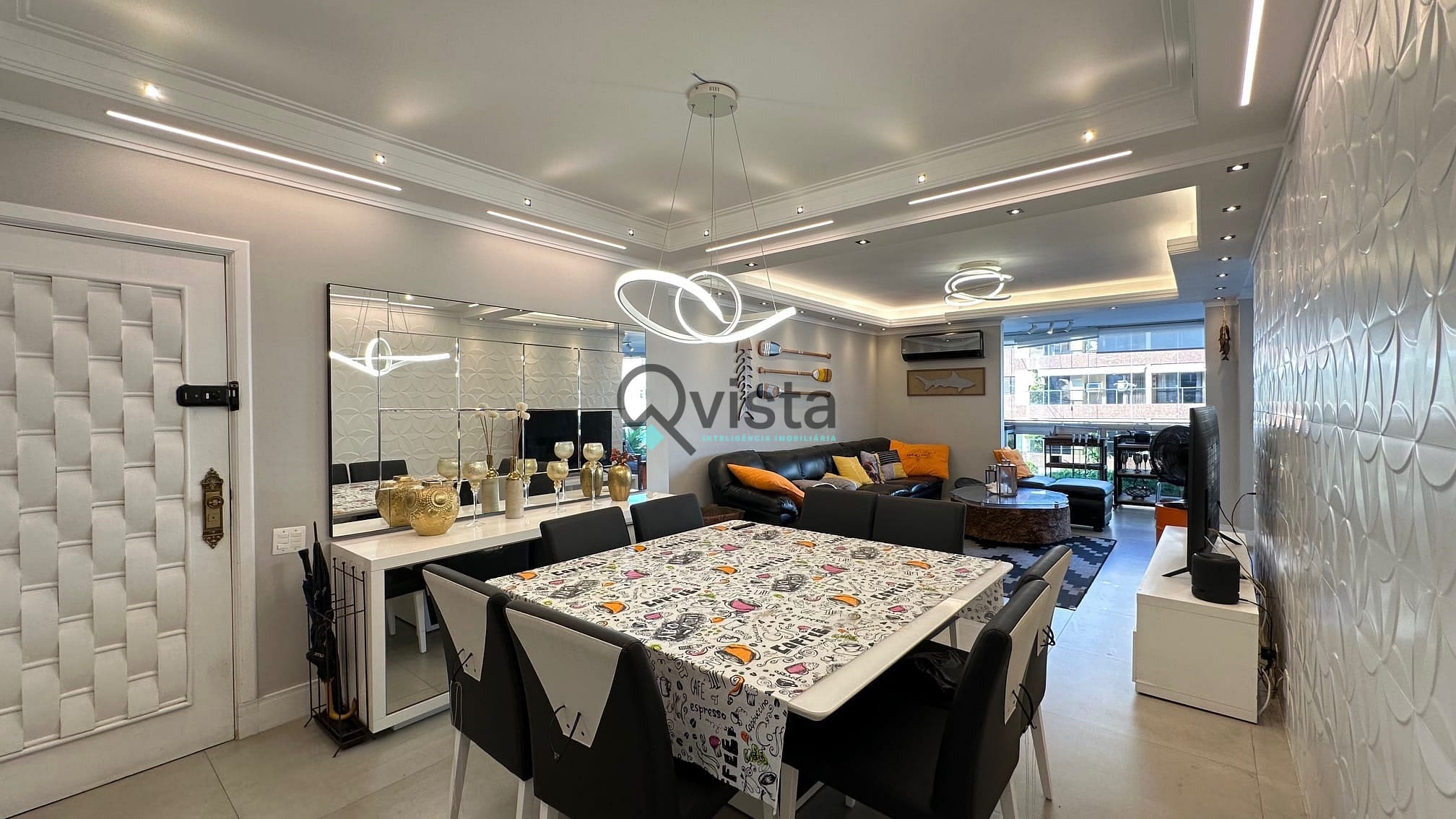 Apartamento à venda com 4 quartos, 130m² - Foto 2