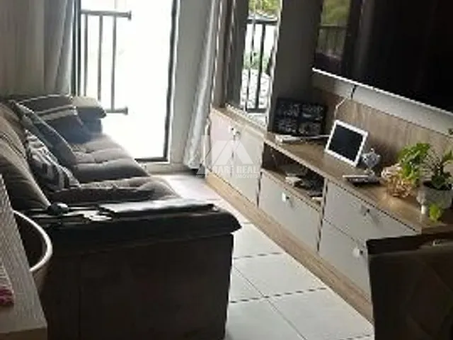 Apartamento 2 quartos e 1 banheiro, à venda, no bairro Jardim Carvalho em Ponta Grossa