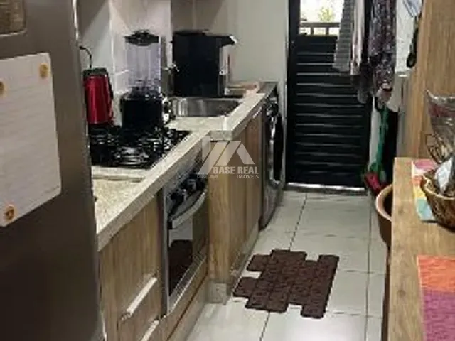 Apartamento 2 quartos e 1 banheiro, à venda, no bairro Jardim Carvalho em Ponta Grossa