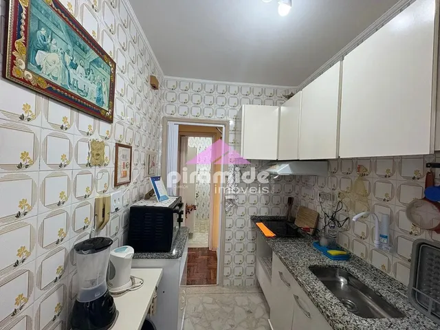 Apartamento com 45m² 1 quarto e 1 banheiro, à venda, no bairro Golfinhos em Caraguatatuba