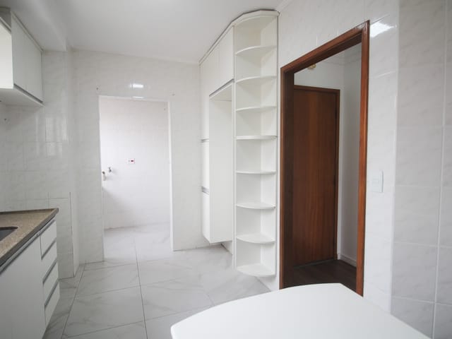 Apartamento com 80m² 2 quartos e 2 banheiros, para alugar, no bairro Vila Valparaíso em Santo André