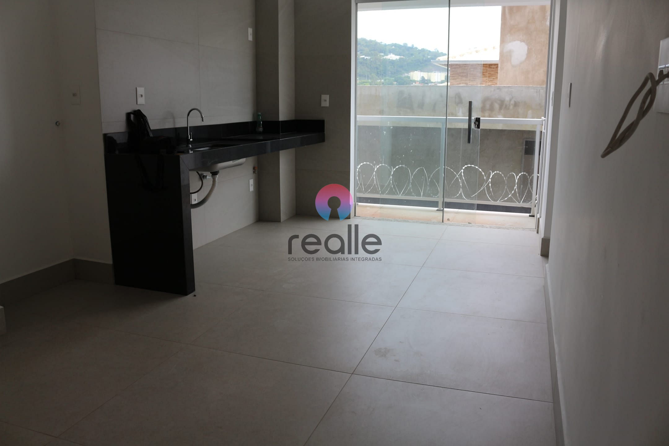 Apartamento à venda com 2 quartos, 67m² - Foto 43