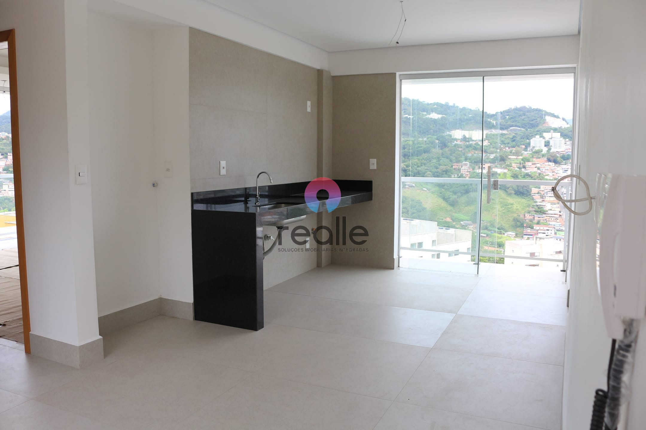 Apartamento à venda com 2 quartos, 67m² - Foto 45