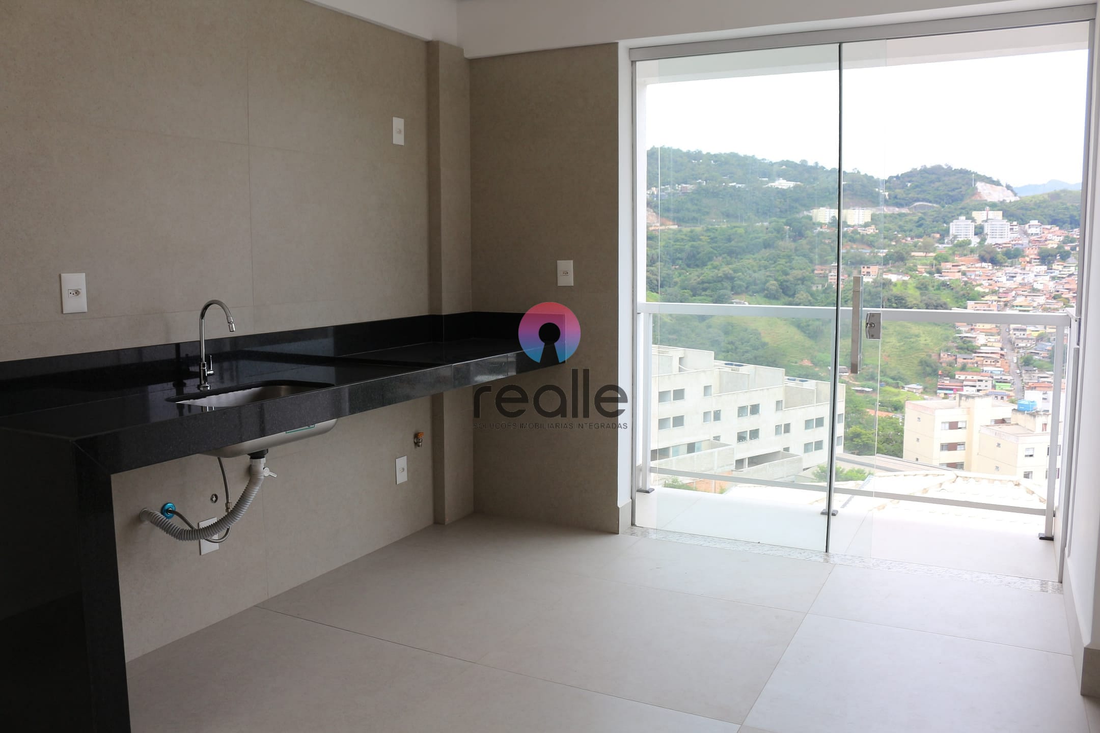 Apartamento à venda com 2 quartos, 67m² - Foto 51