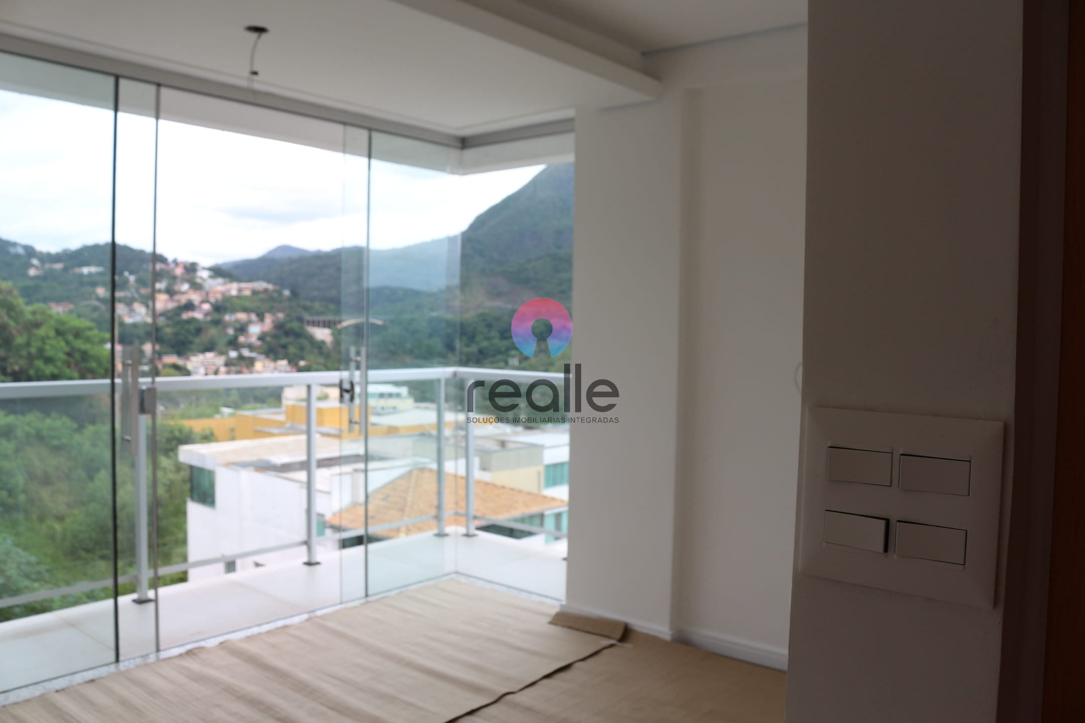 Apartamento à venda com 2 quartos, 67m² - Foto 58