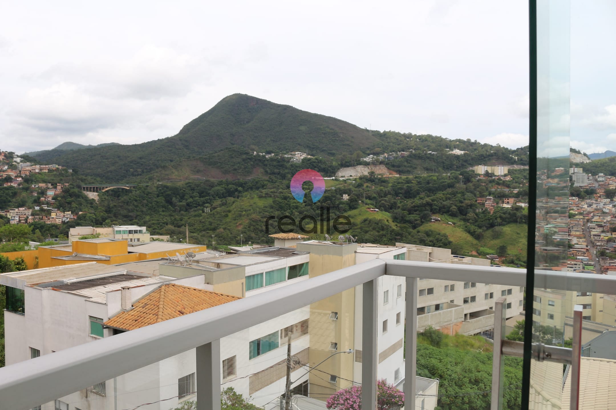 Apartamento à venda com 2 quartos, 67m² - Foto 69