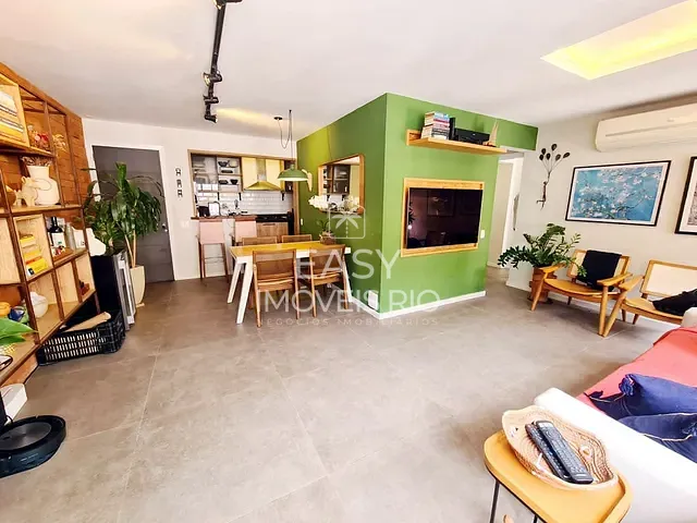 Apartamento com 69m² 2 quartos e 3 banheiros, à venda, no bairro Humaitá em Rio de Janeiro