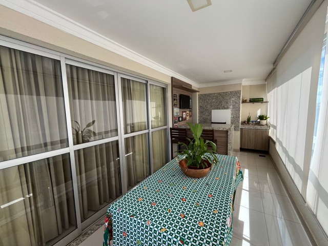 Apartamento 4 quartos e 5 banheiros, à venda, no bairro Jardim Aclimação em Cuiabá