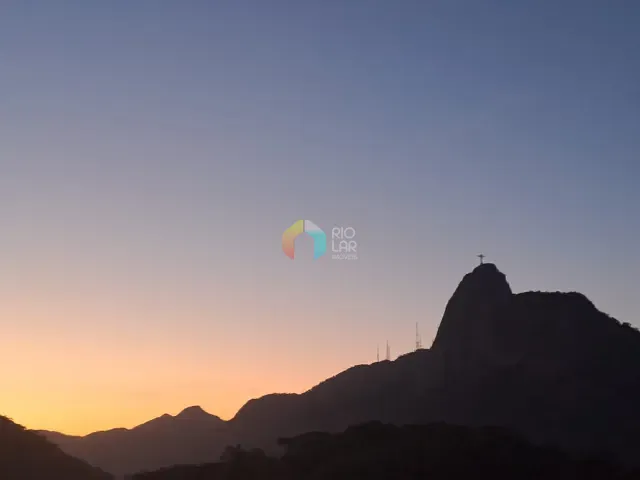 Apartamento com 93m² 2 quartos e 2 banheiros, à venda, no bairro Botafogo em Rio de Janeiro