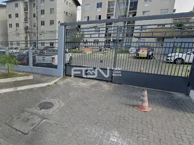 Apartamento 3 quartos e 2 banheiros, à venda, no bairro Alto da Cruz em Camaçari