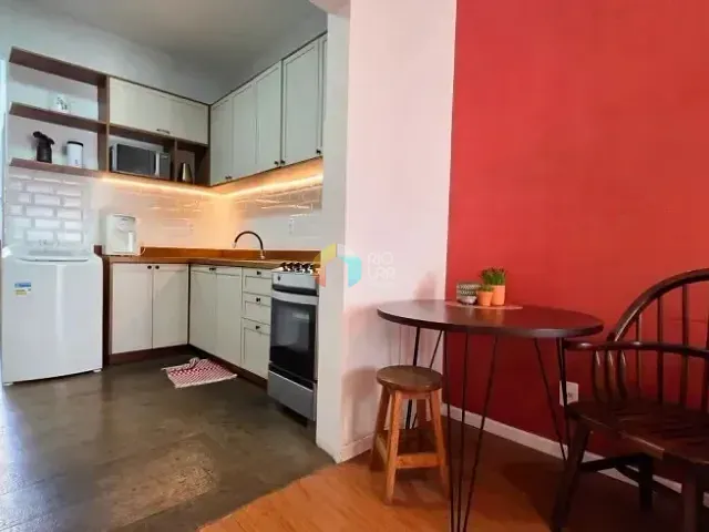 Apartamento com 75m² 2 quartos e 2 banheiros, à venda, no bairro Botafogo em Rio de Janeiro