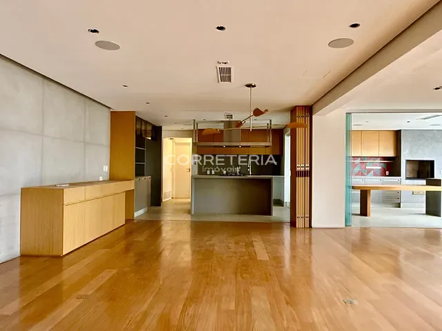 Apartamento com 250m² 4 quartos e 5 banheiros, à venda, no bairro Chácara Santo Antonio em São Paulo