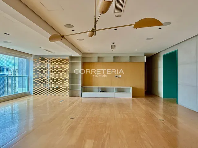 Apartamento com 250m² 4 quartos e 5 banheiros, à venda, no bairro Chácara Santo Antonio em São Paulo
