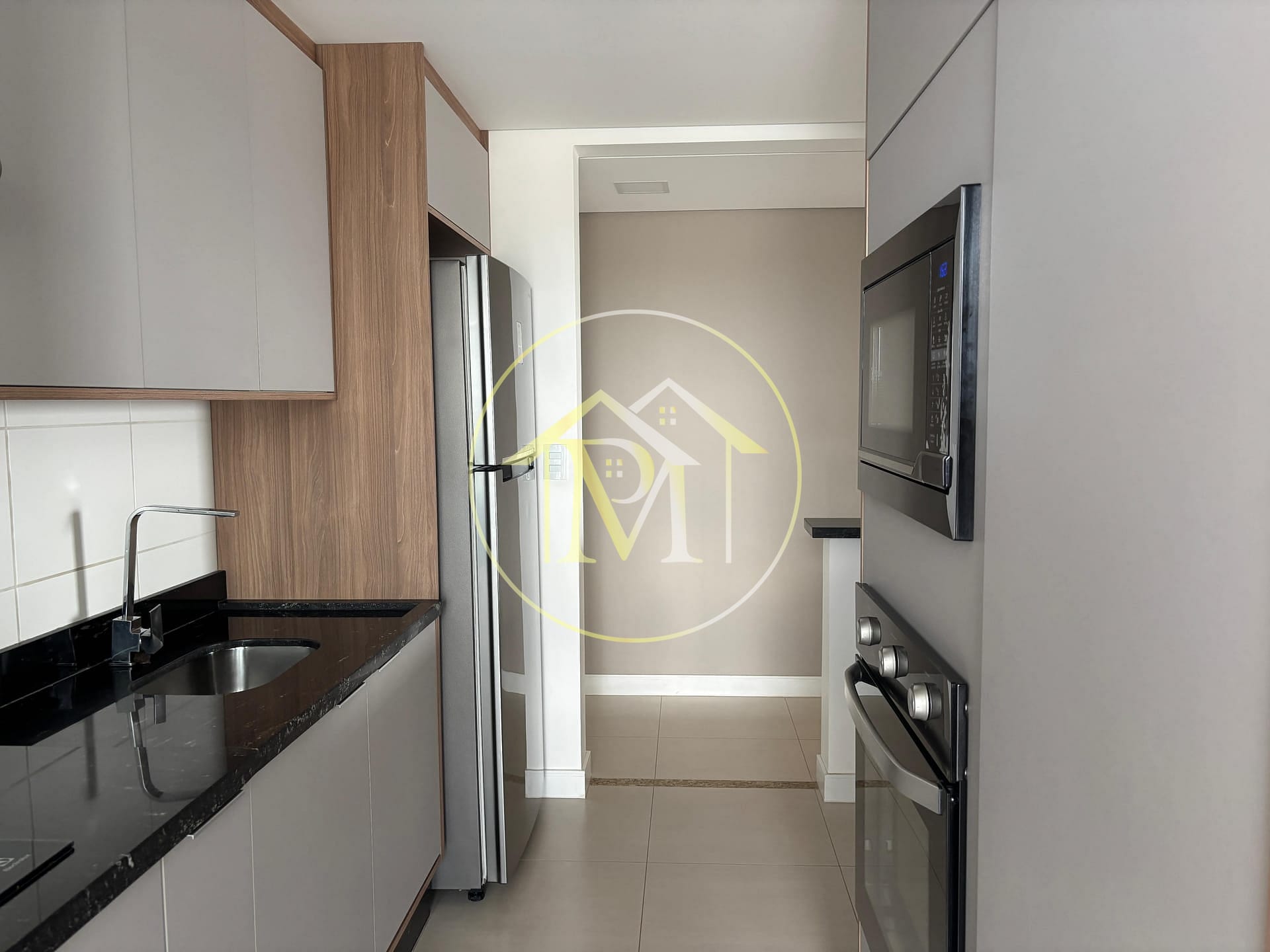 Apartamento à venda com 3 quartos, 97m² - Foto 12