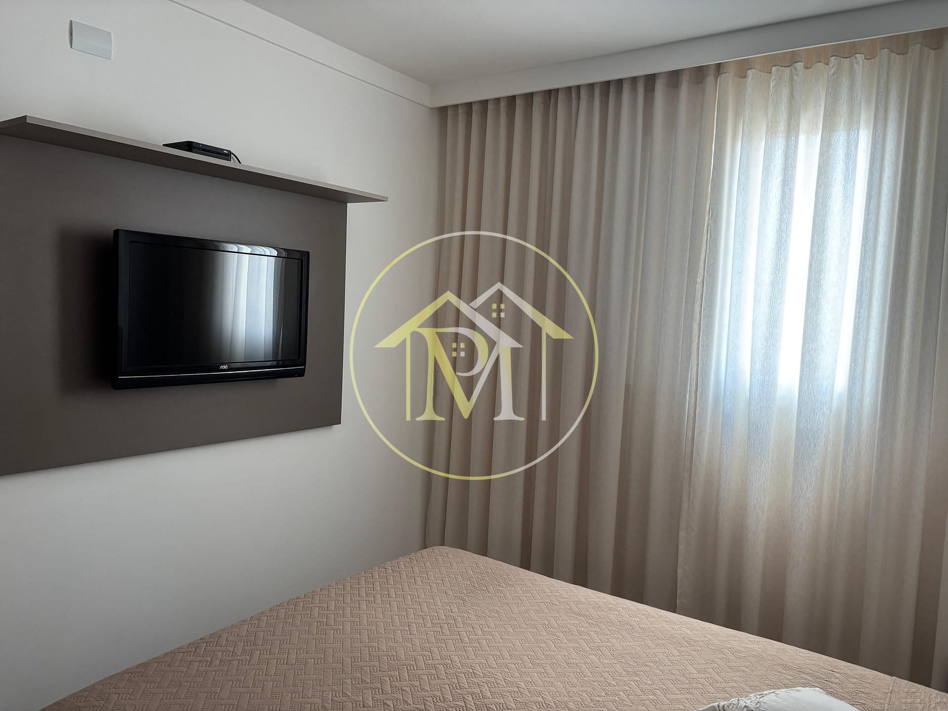 Apartamento à venda com 3 quartos, 97m² - Foto 9