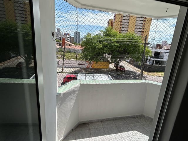 Apartamento 3 quartos e 2 banheiros, à venda, no bairro Aeroclube em João Pessoa