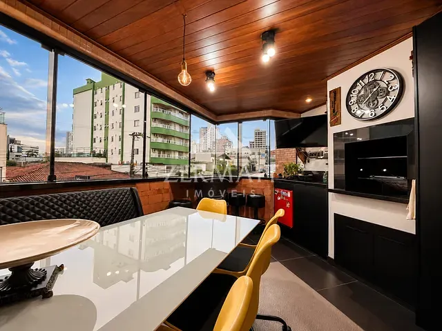 Apartamento 3 quartos e 5 banheiros, à venda, no bairro Vila Nova em Blumenau