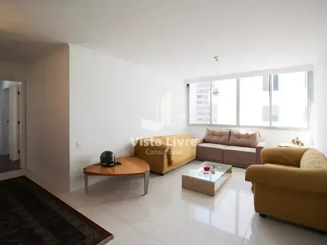 Apartamento com 142m² 3 quartos e 2 banheiros, à venda, no bairro Vila Nova Conceição em São Paulo