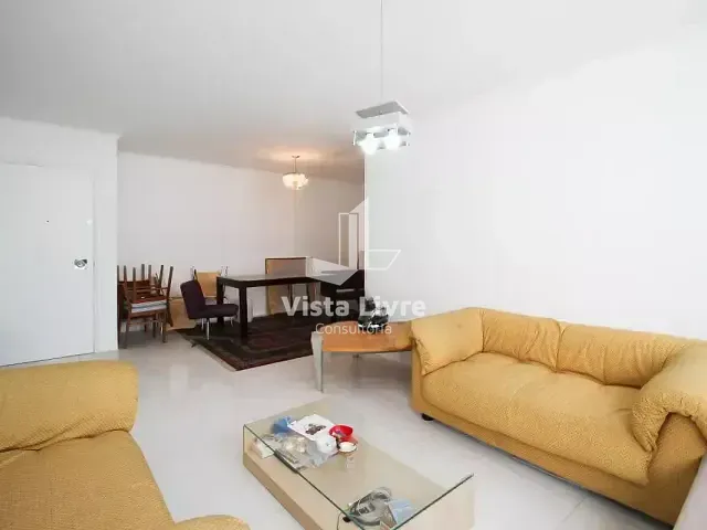 Apartamento com 142m² 3 quartos e 2 banheiros, à venda, no bairro Vila Nova Conceição em São Paulo