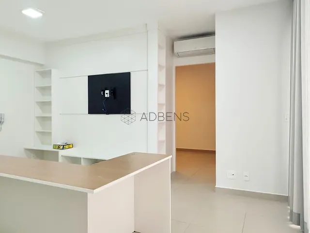 Apartamento 1 quarto e 1 banheiro, para alugar, no bairro Pinheiros em São Paulo