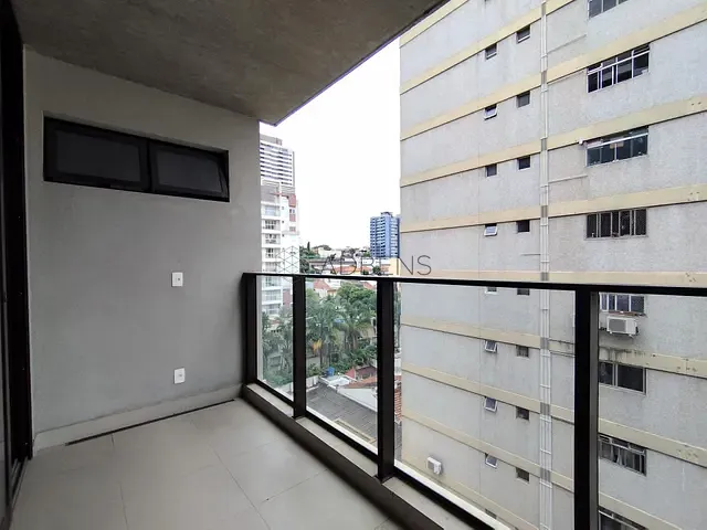 Apartamento 1 quarto e 1 banheiro, para alugar, no bairro Pinheiros em São Paulo