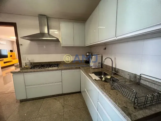 Apartamento 3 quartos e 4 banheiros, à venda, no bairro Jardim Goiás em Goiânia