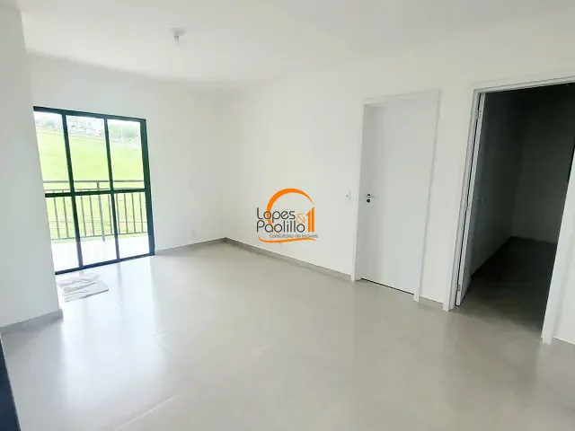 Apartamento com 60m² 2 quartos e 1 banheiro, para alugar, no bairro Jardim Imperial em Atibaia