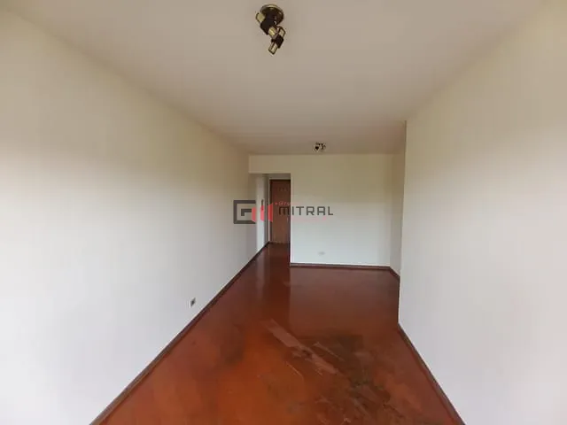 Apartamento 3 quartos e 1 banheiro, à venda, no bairro Jardim América em Londrina