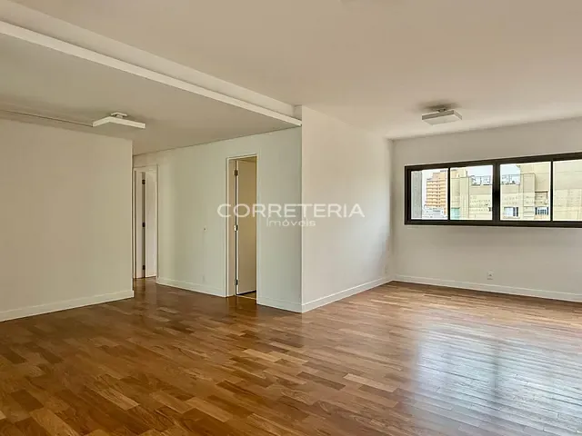 Apartamento 3 quartos e 4 banheiros, à venda, no bairro Vila Olímpia em São Paulo